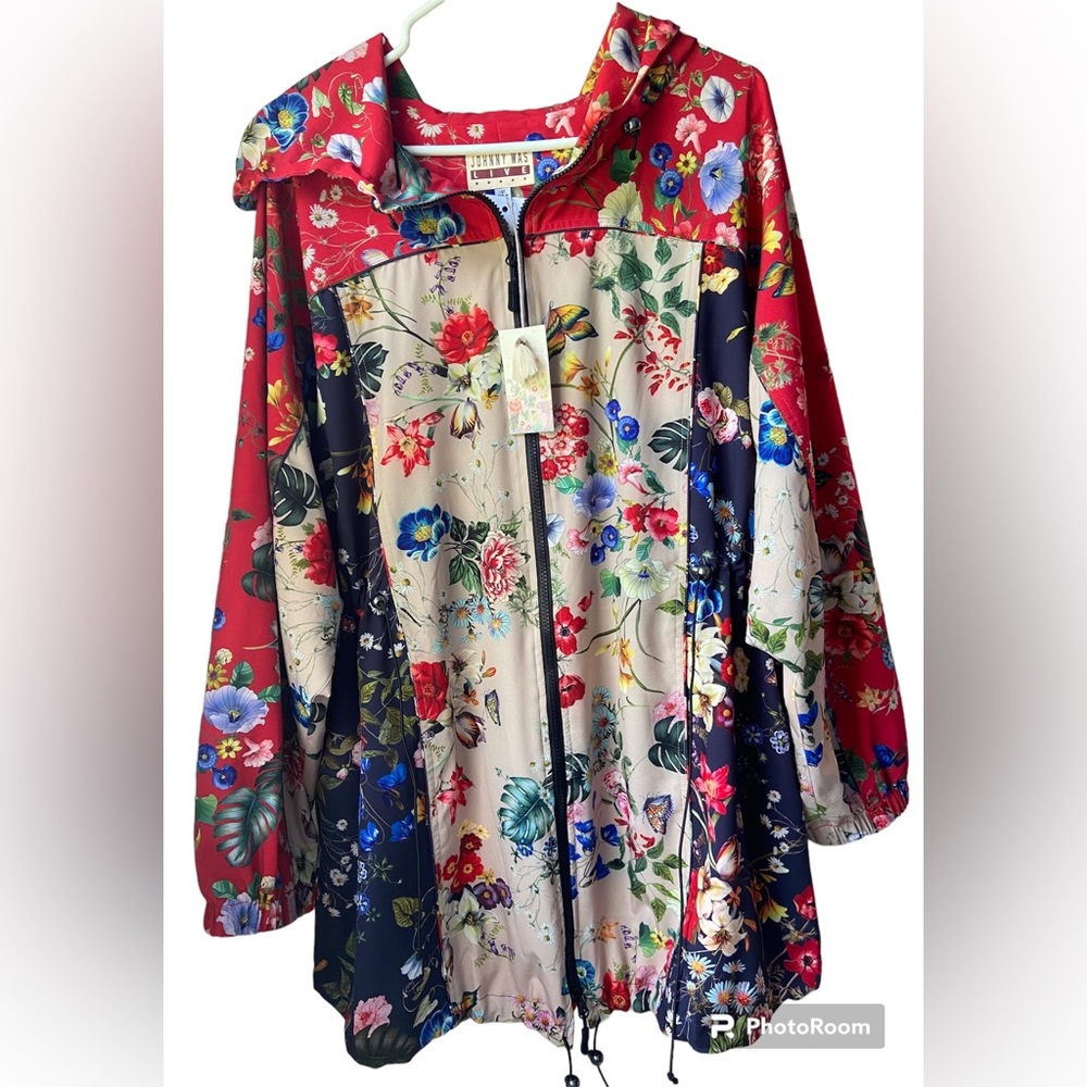 NWT Johnny Was Live Promenade hooded anorak. Size L